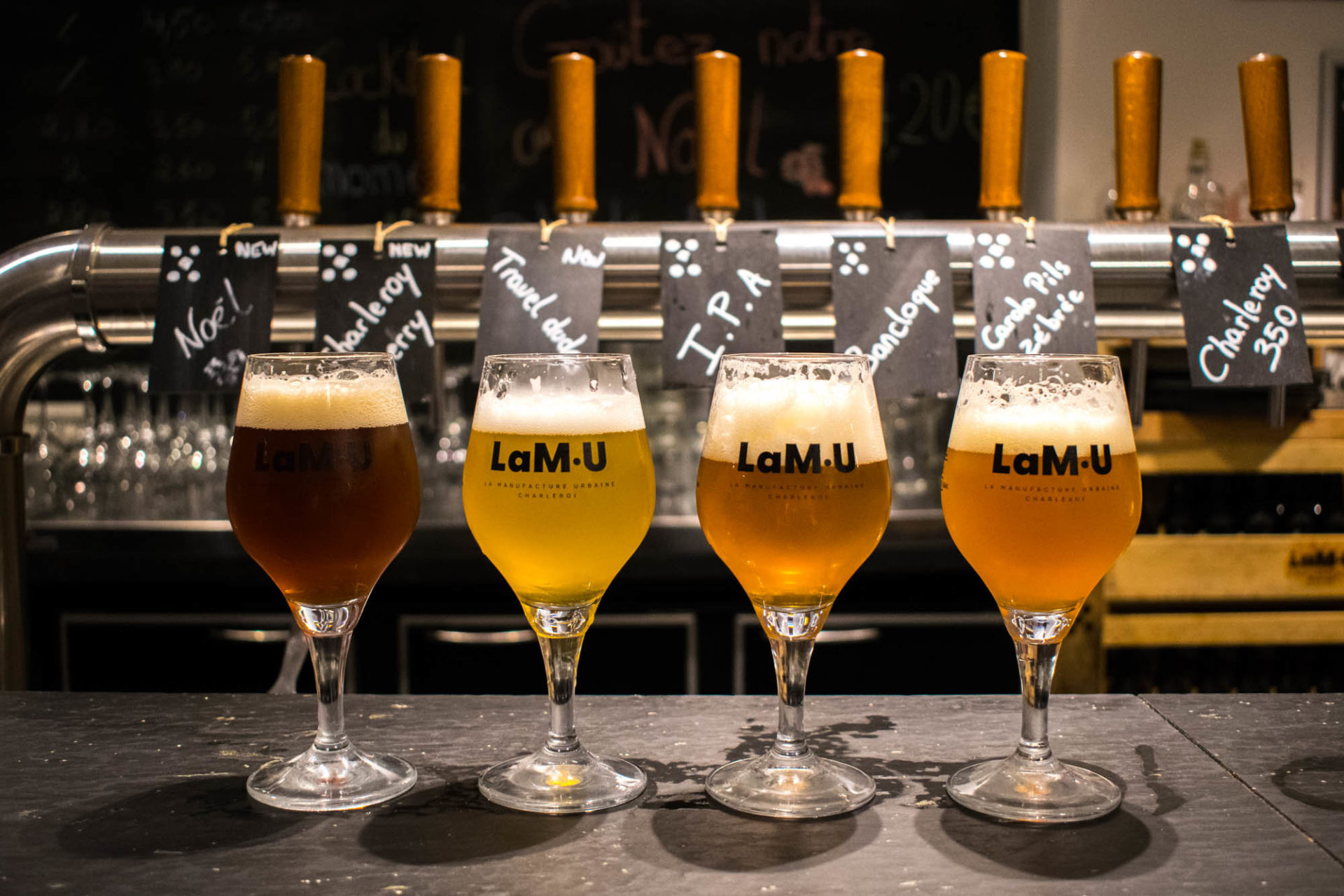 Bierverkostung in der La Manufacture Urbaine oder Lam-U in Charleroi