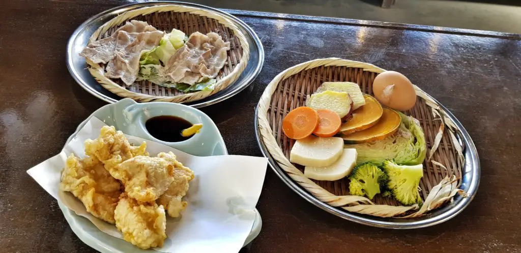 Dampfgekochte Mahlzeiten in Beppu, Japan
