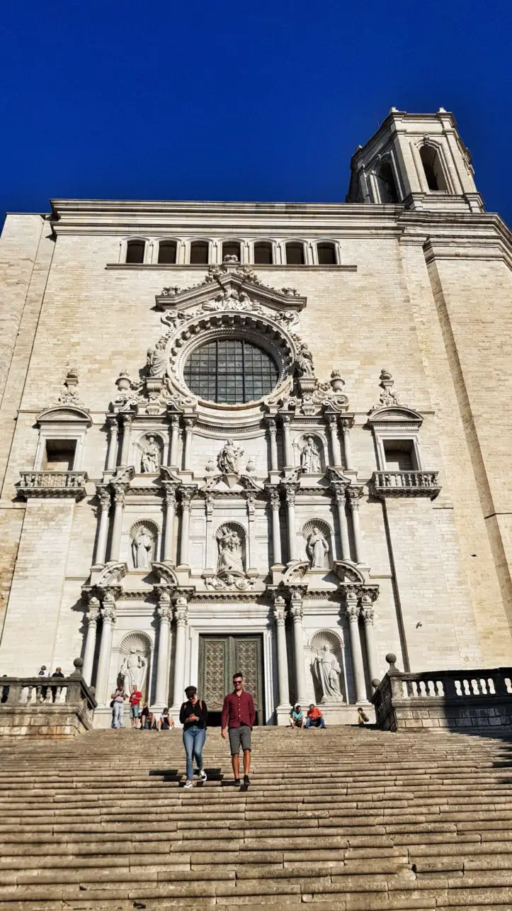 Die Schritte zur Kathedrale in Girona, Costa Brava, Spanien