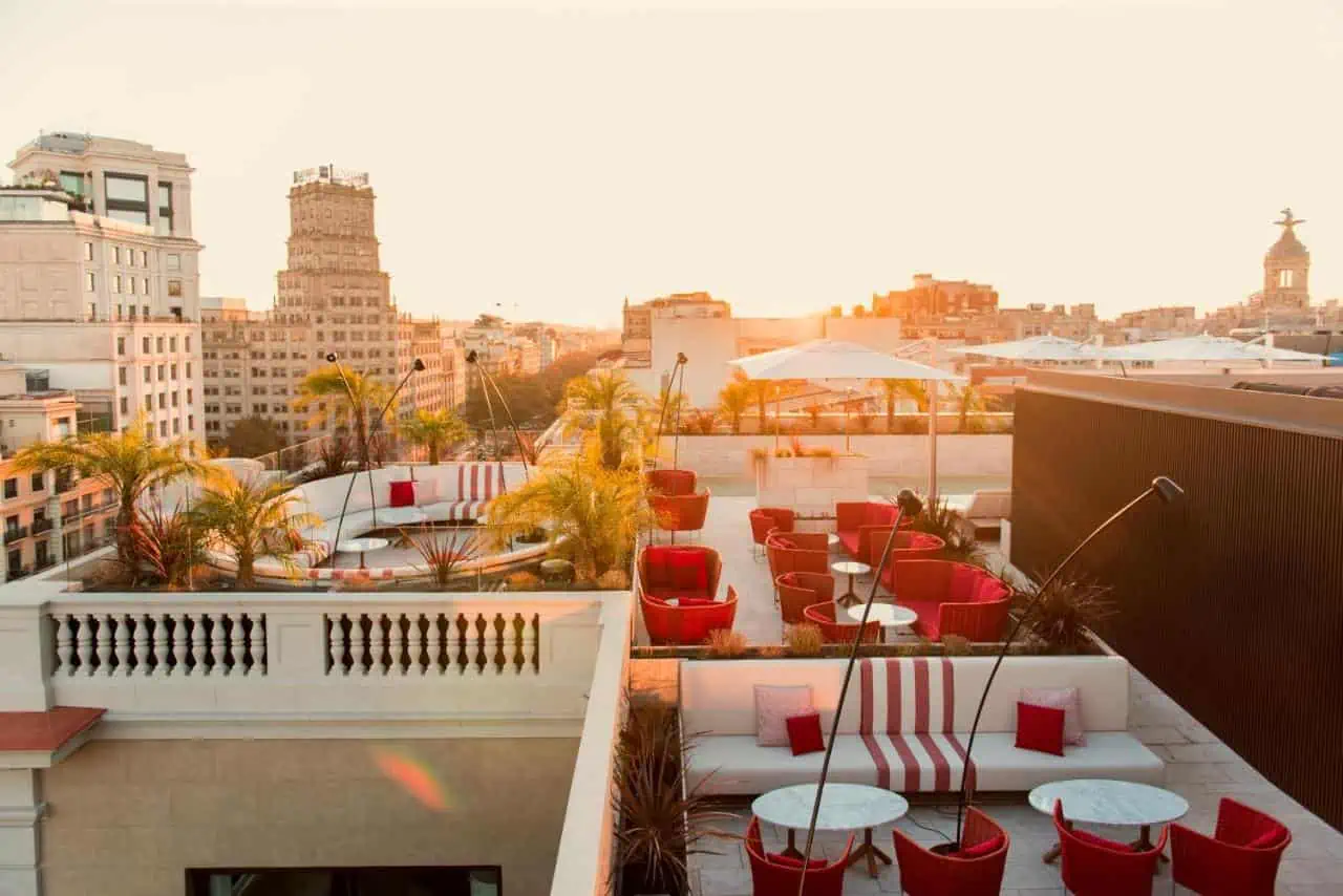 Dachterrasse vom Hotel Almanac Barcelona, Spanien.