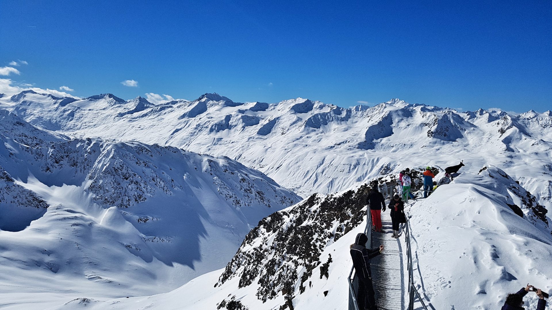 Außerhalb der Top Mountain Star Hütte in Hochgurgl, Ötztal, Österreich.