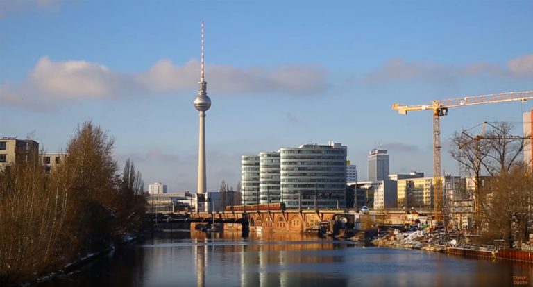 Kostenloser Spaziergang – Winter Aktivitäten in Berlin