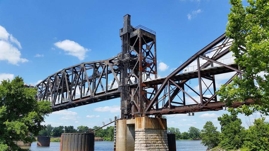 Brücke der Präsidentenbibliothek in Little Rock, Arkansas