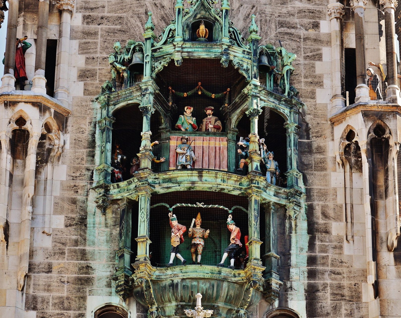 Glockenspiel am Marienplatz, München, Deutschland