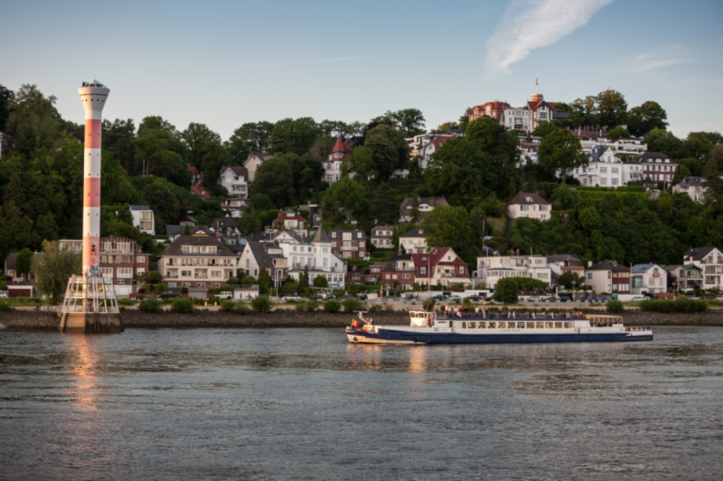 Blankenese in Hamburg - photo credit Ralf Brunner