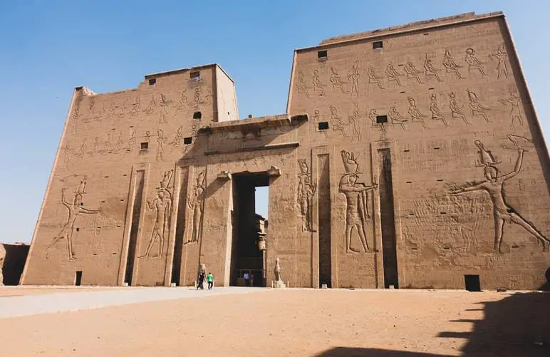 Entdecke das antike Luxor in Ägypten.