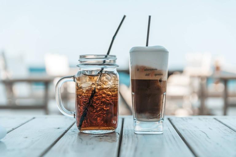 Wie man in Griechenland Kaffee bestellt