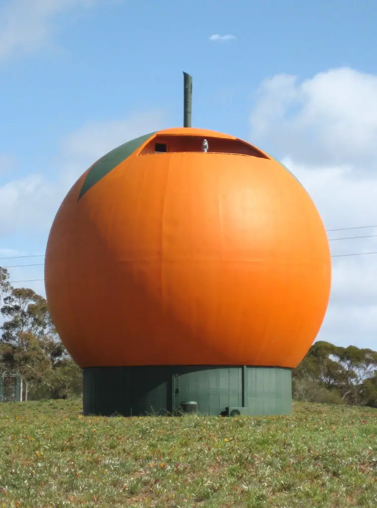 Große Orange in Berri, Australien - Big Things.