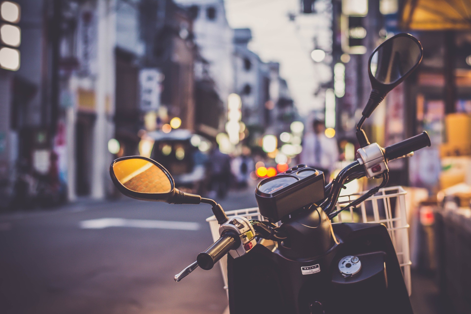 Backpacking mit dem Motorrad; Sicherheitstipps für die Anmietung eines Motorrads auf Reisen