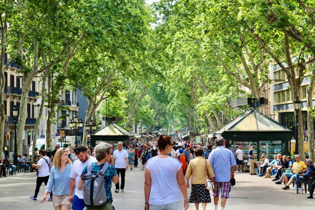 Erkunde Las Ramblas in Barcelona, Spanien.