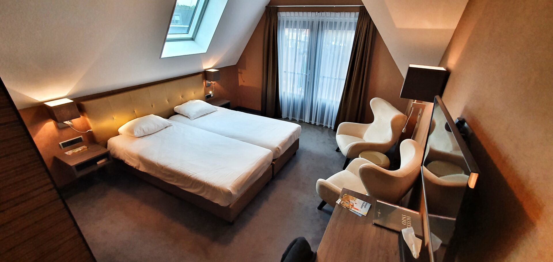 Deluxe-Zimmer im Hotel De Lindeboom auf Texel, Niederlande.