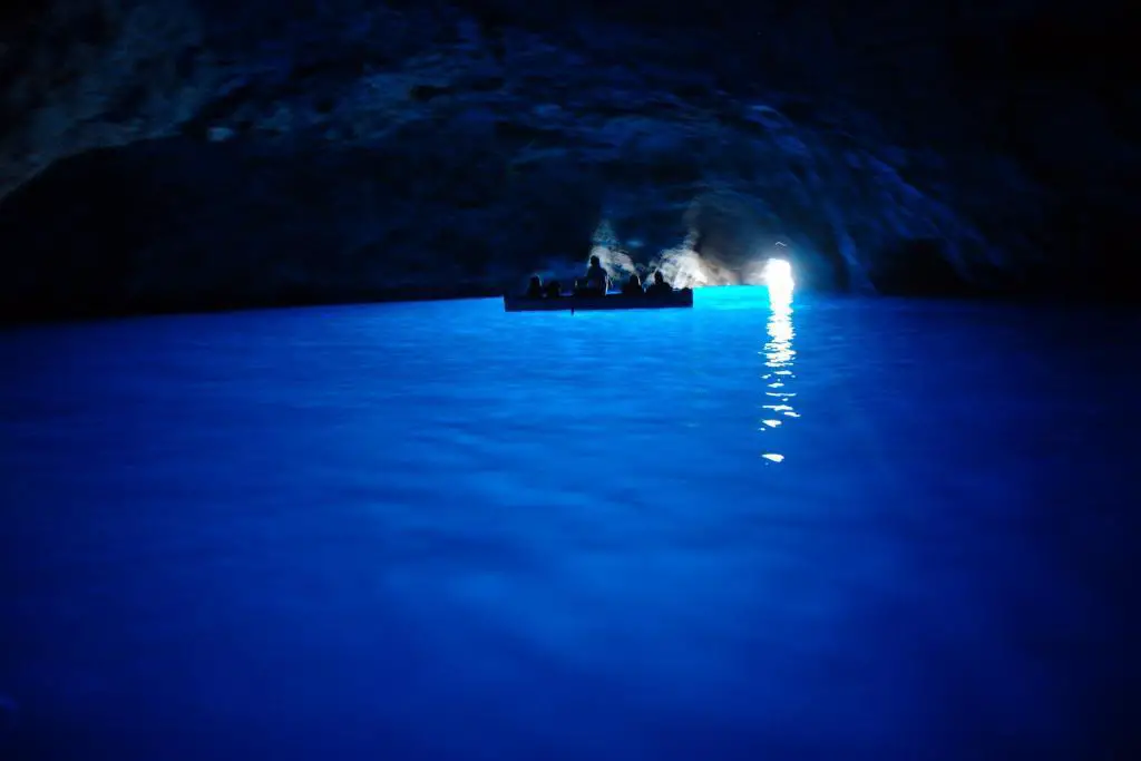 Die Blaue Grotte in Capri, Italien. Bild von Jun (flickr)
