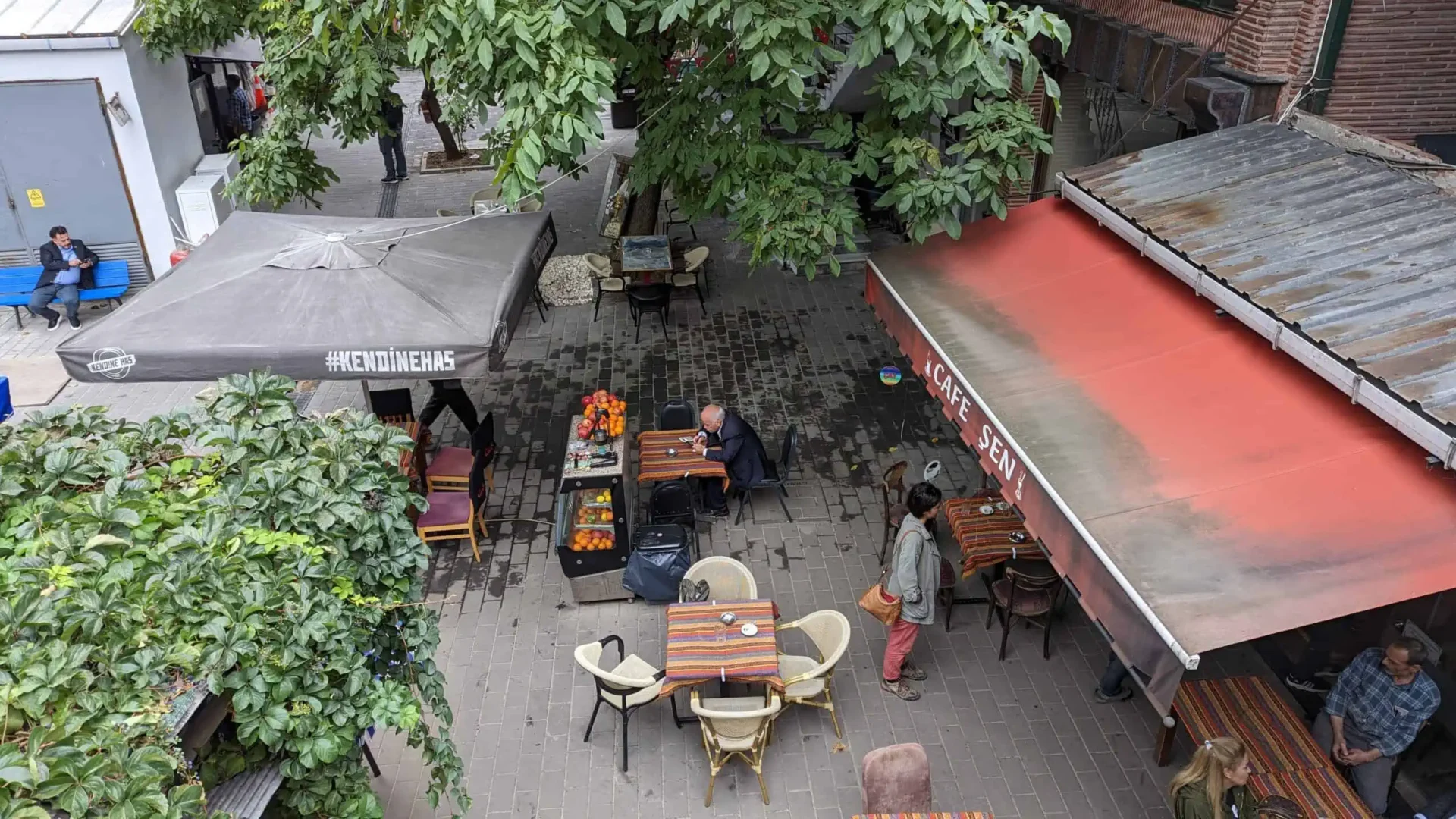 Cafe Sen auf dem Großen Basar in Istanbul, Türkei.