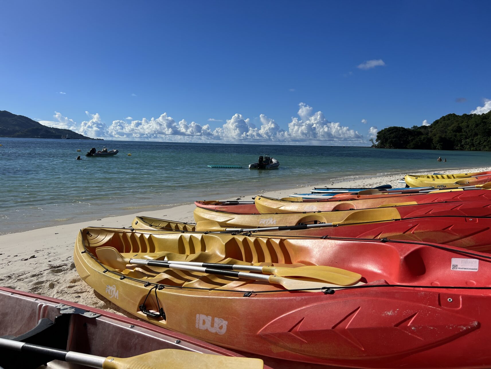 Kayak-Tour nach Long Island, Seychellen.