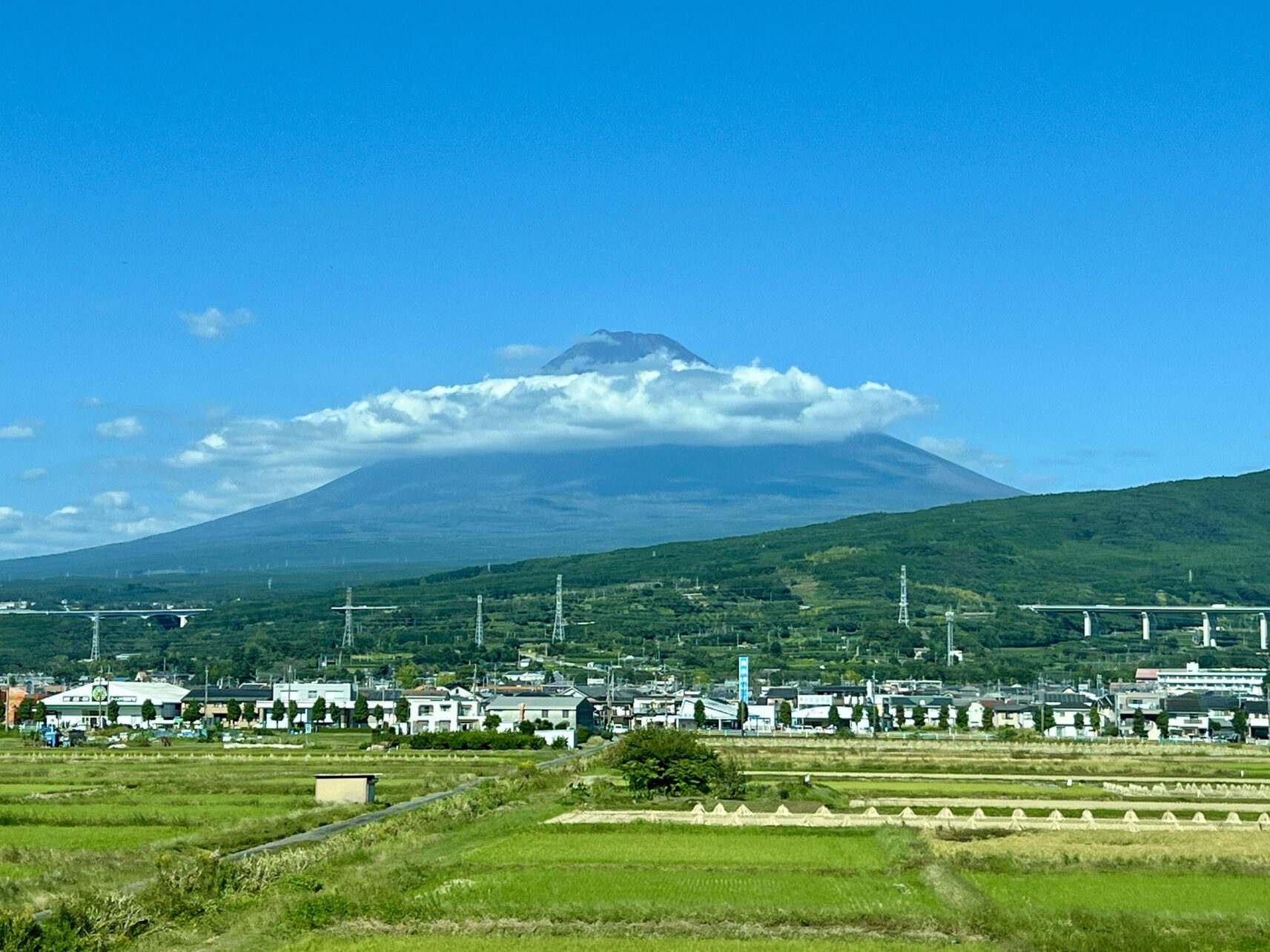 Blick auf Mount Fuji vom Shinkansen aus.